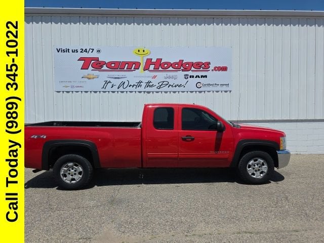2013 Chevrolet Silverado 1500 LT in Victory Red — front three-quarter view