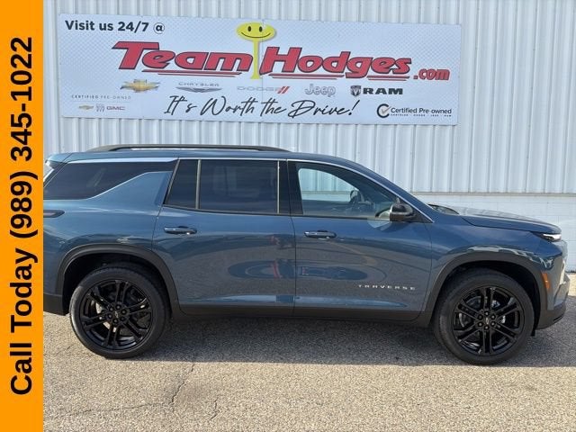 2026 Chevrolet Traverse LT in Lakeshore Blue Metallic — front three-quarter view