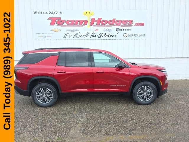 2026 Chevrolet Traverse LT in Radiant Red Tintcoat — front three-quarter view