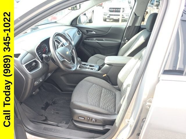 2018 Chevrolet Equinox — rear three-quarter view
